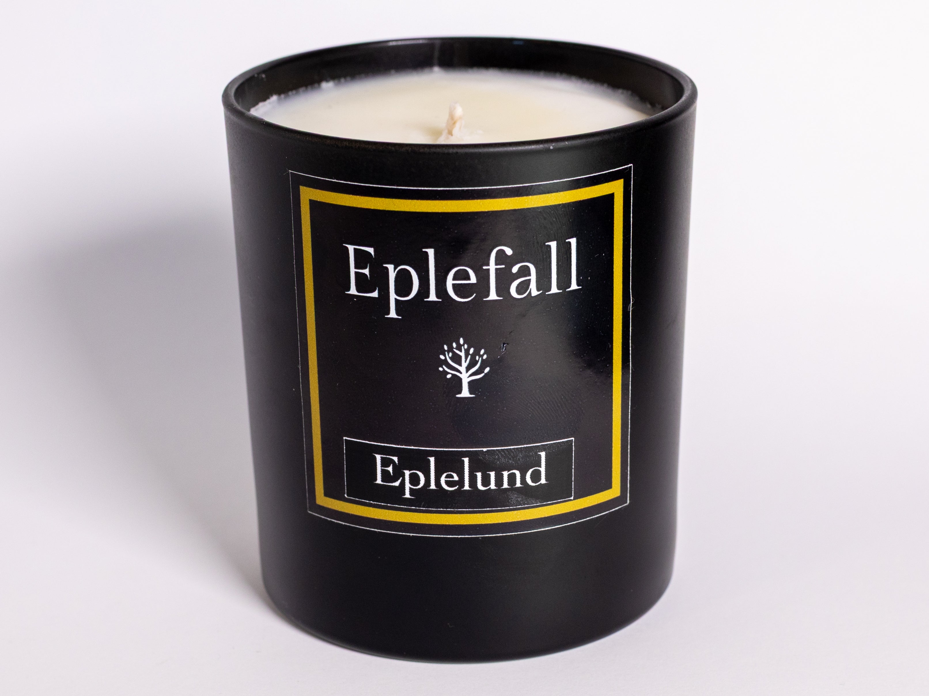 Eplelund – håndlaget duftlys med frisk duft av epler